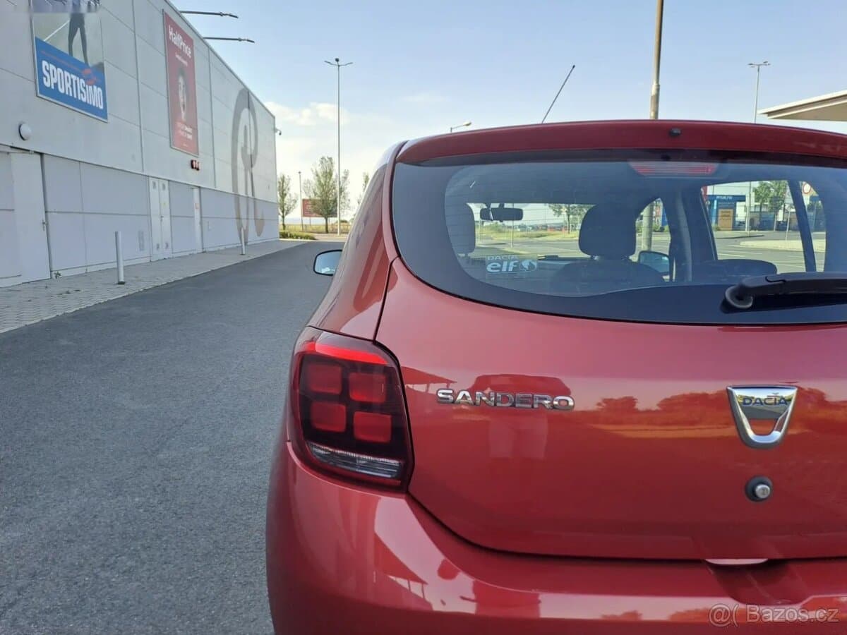 2018 Dacia SANDERO - 16
