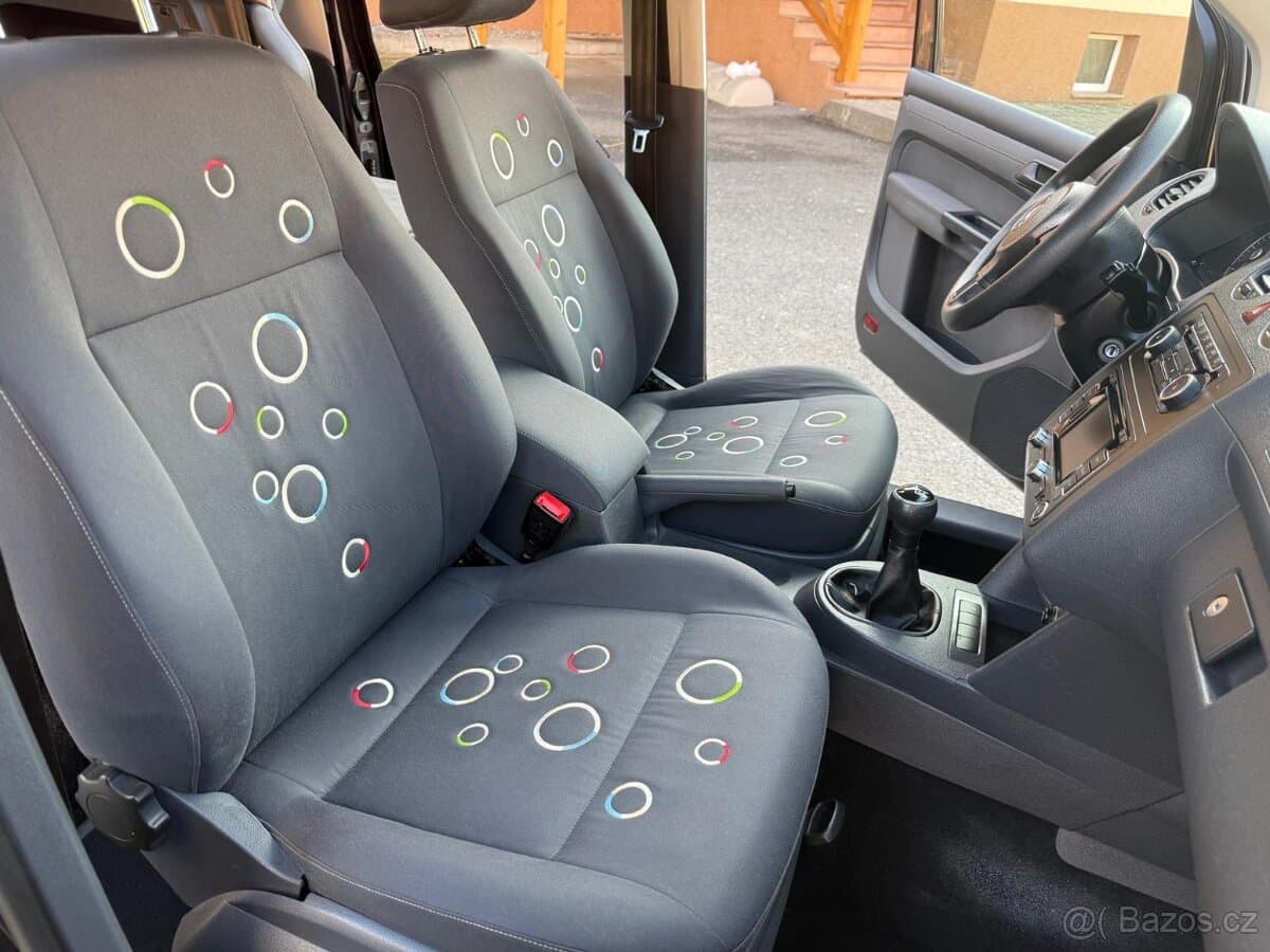2011 Volkswagen CADDY - 16