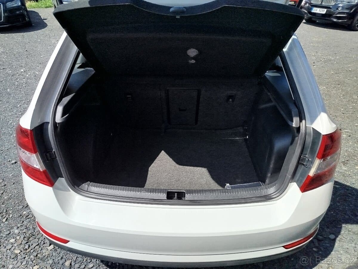 2014 Škoda RAPID - 16