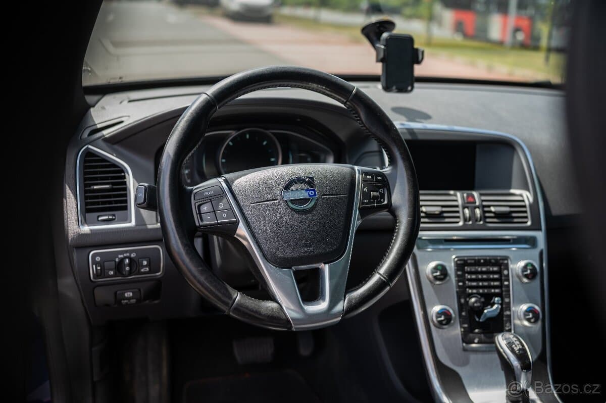 2014 Volvo XC60 - 16