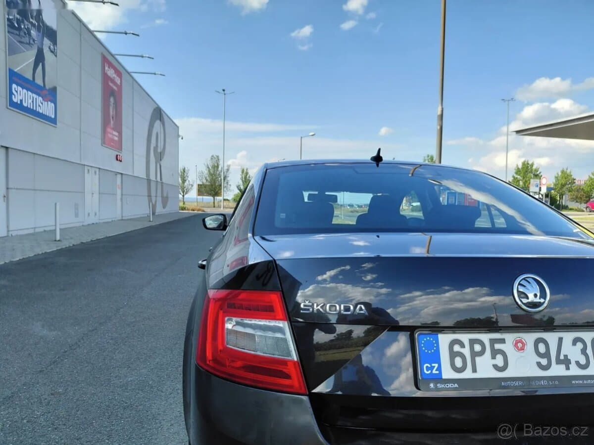 2015 Škoda OCTAVIA - 16