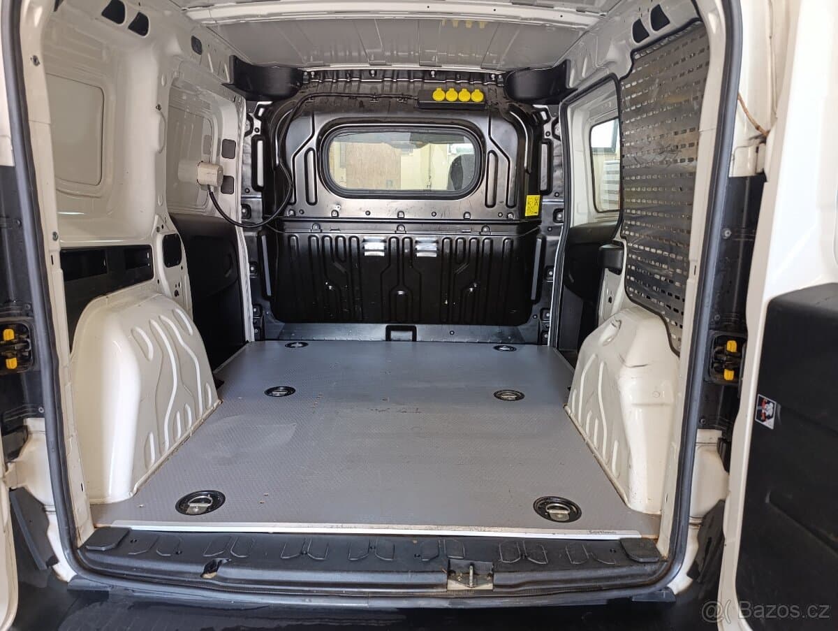 2016 Fiat DOBLO - 16