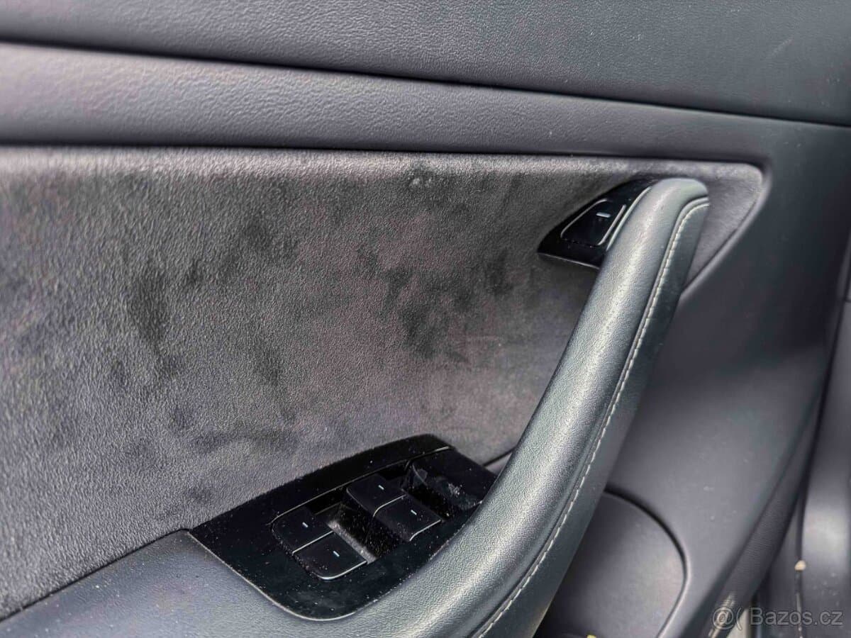 2019 Tesla MODEL 3 - 16