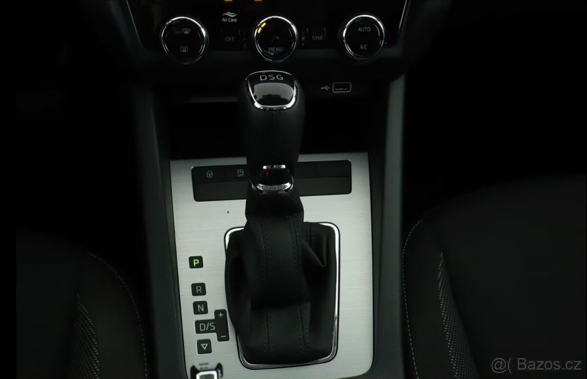 2020 Škoda OCTAVIA - 16