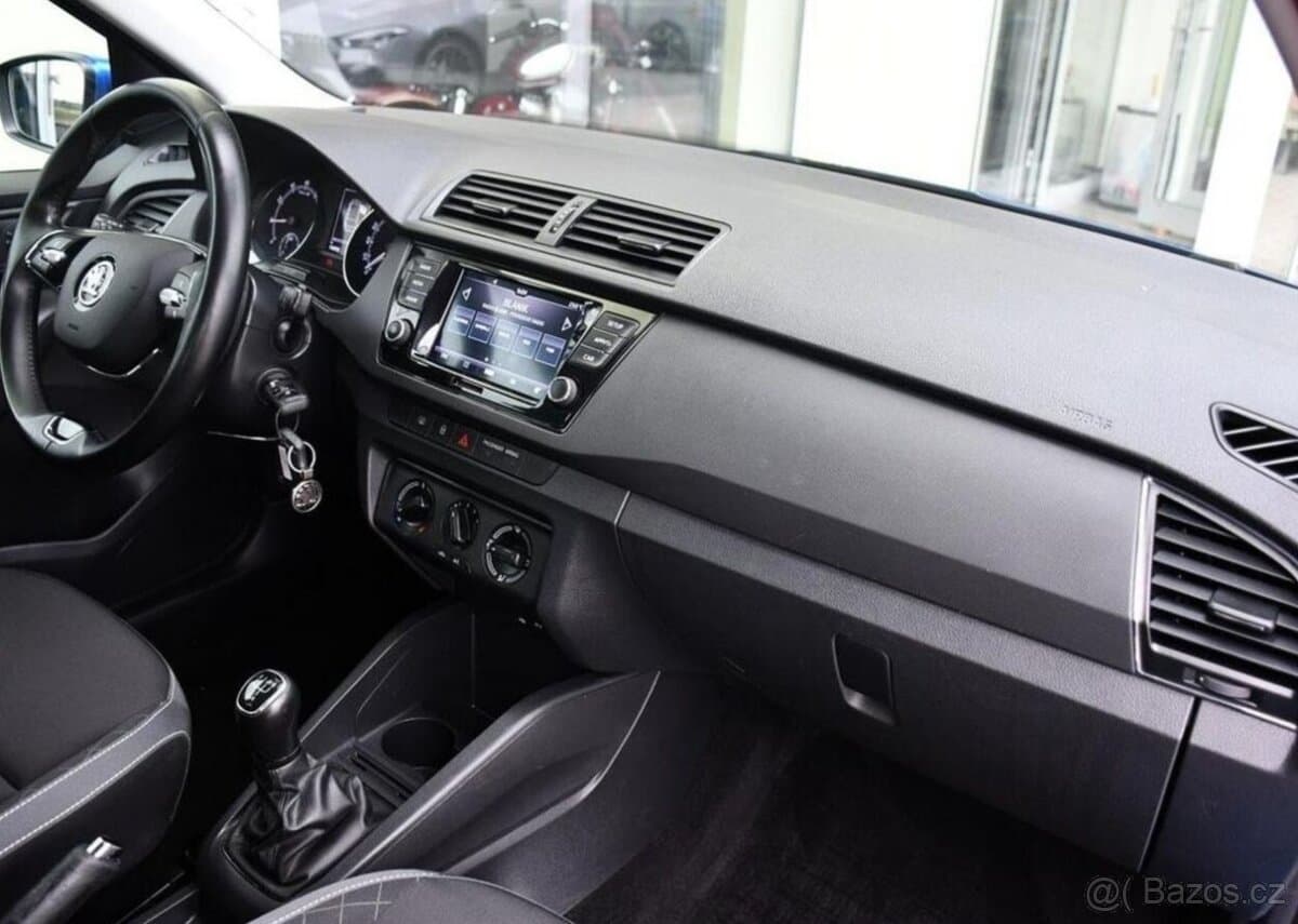 2021 Škoda FABIA - 16