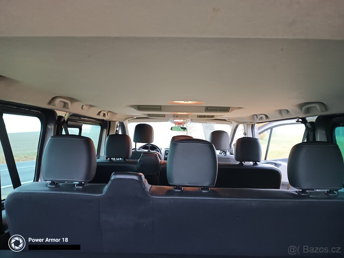 Renault TRAFIC - 16