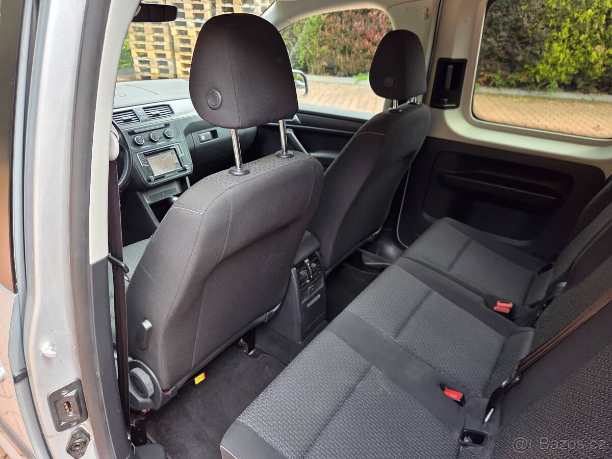 2020 Volkswagen CADDY - 16