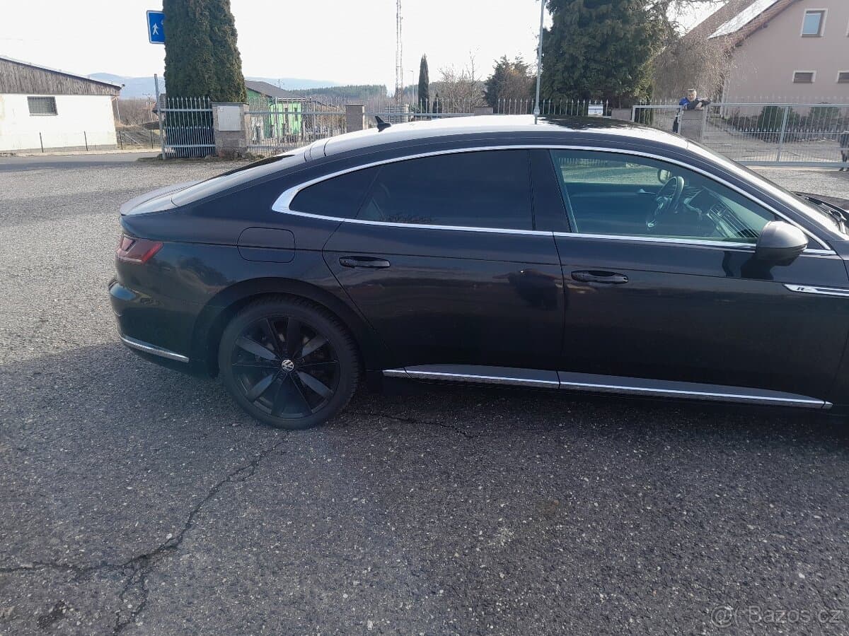2017 Volkswagen ARTEON - 16