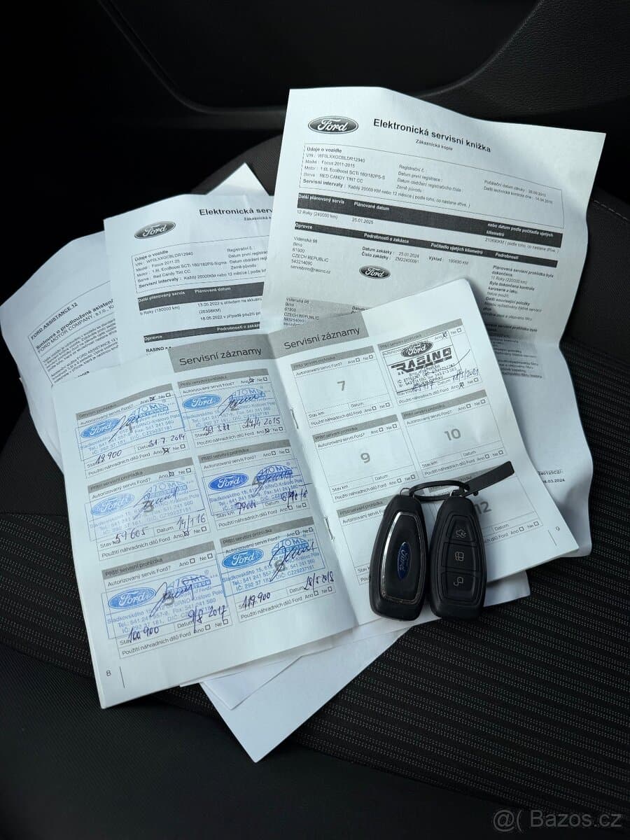 2013 Ford FOCUS - 16