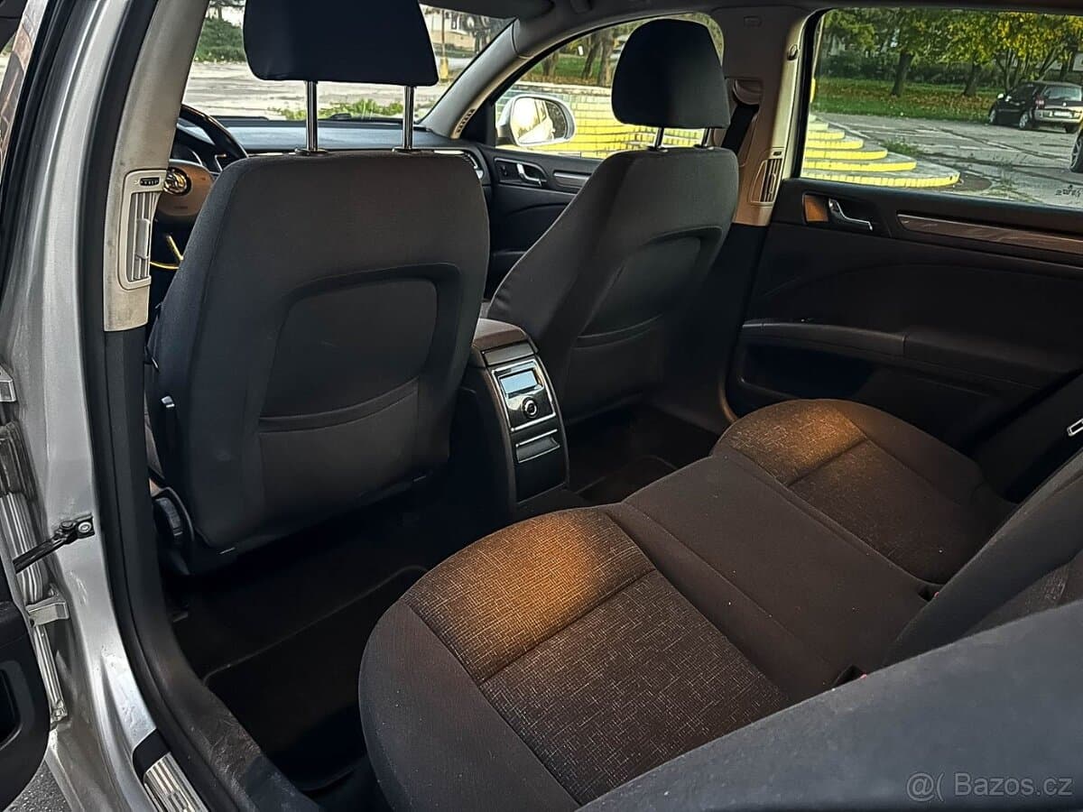 2013 Škoda SUPERB - 16