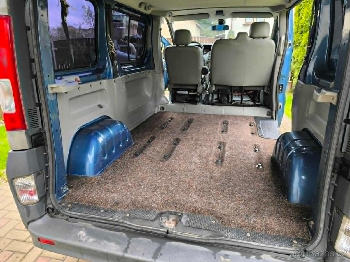 2007 Opel VIVARO - 16