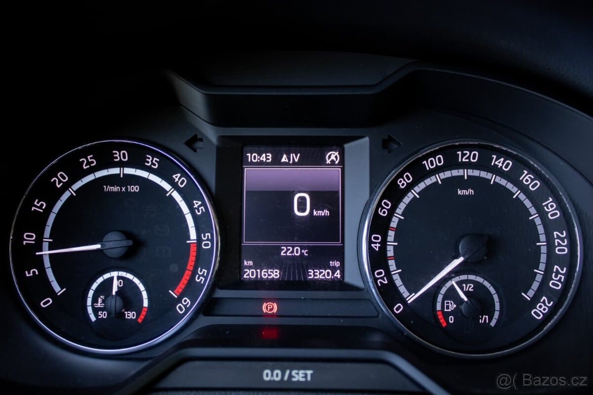 2017 Škoda OCTAVIA - 16