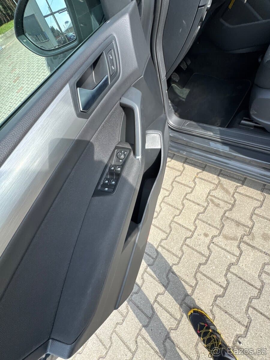 2019 Volkswagen TOURAN - 16
