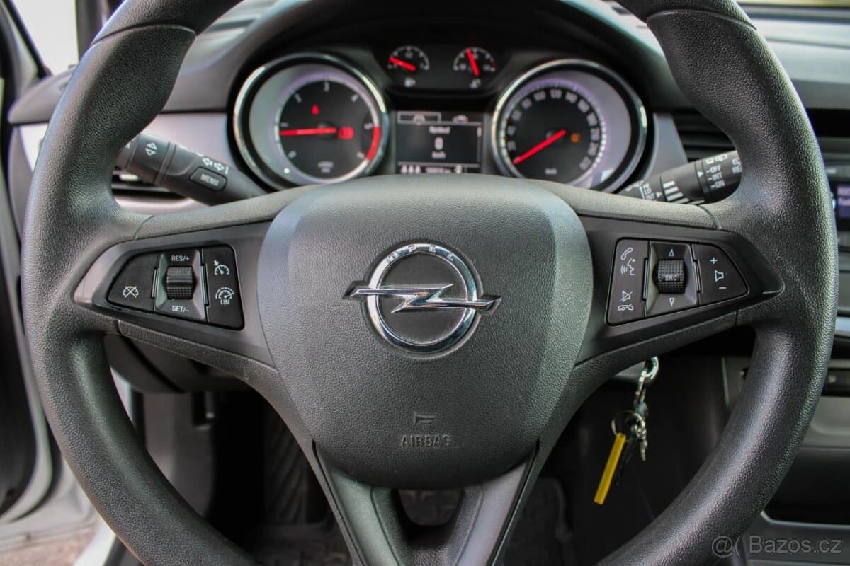 2016 Opel ASTRA - 16