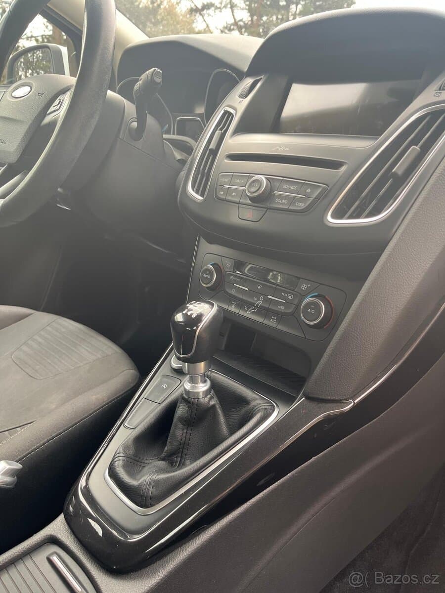 Ford FOCUS - 16
