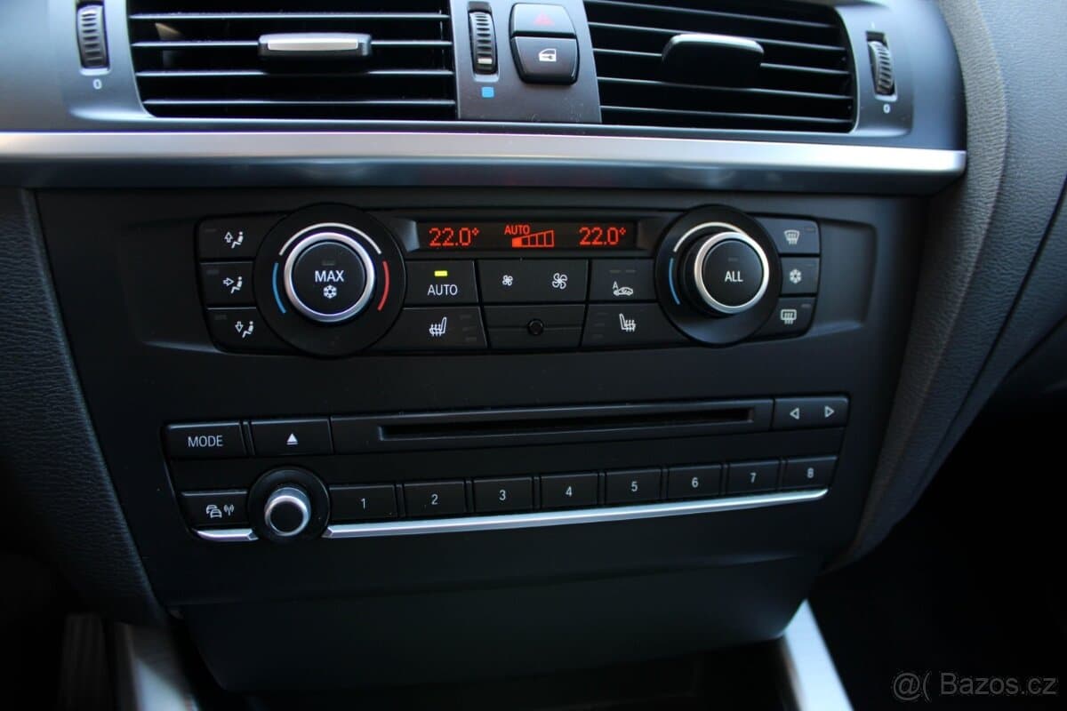 2011 BMW X3 - 16