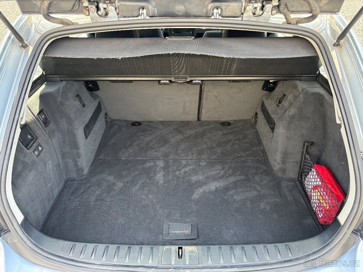 2009 BMW 3-SERIES - 16
