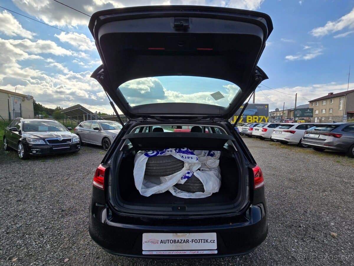 2015 Volkswagen GOLF - 16
