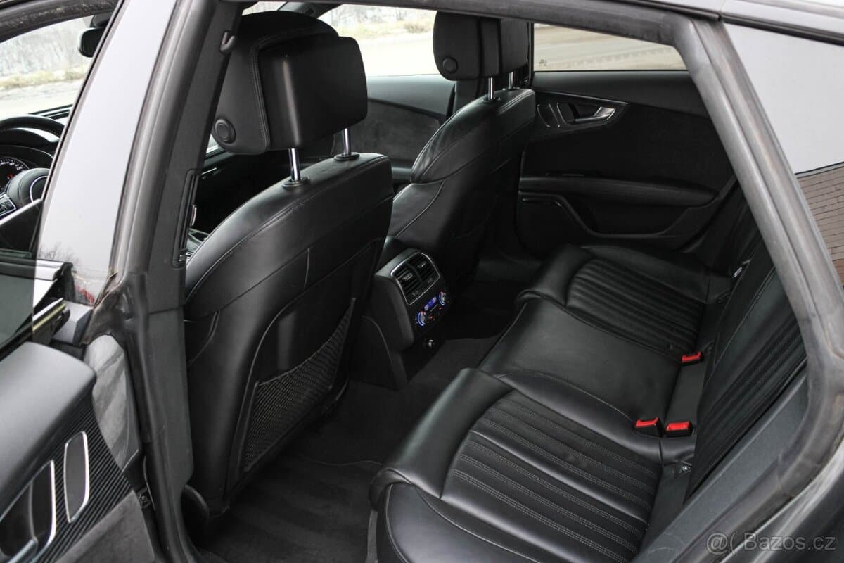 2016 Audi A7 - 16