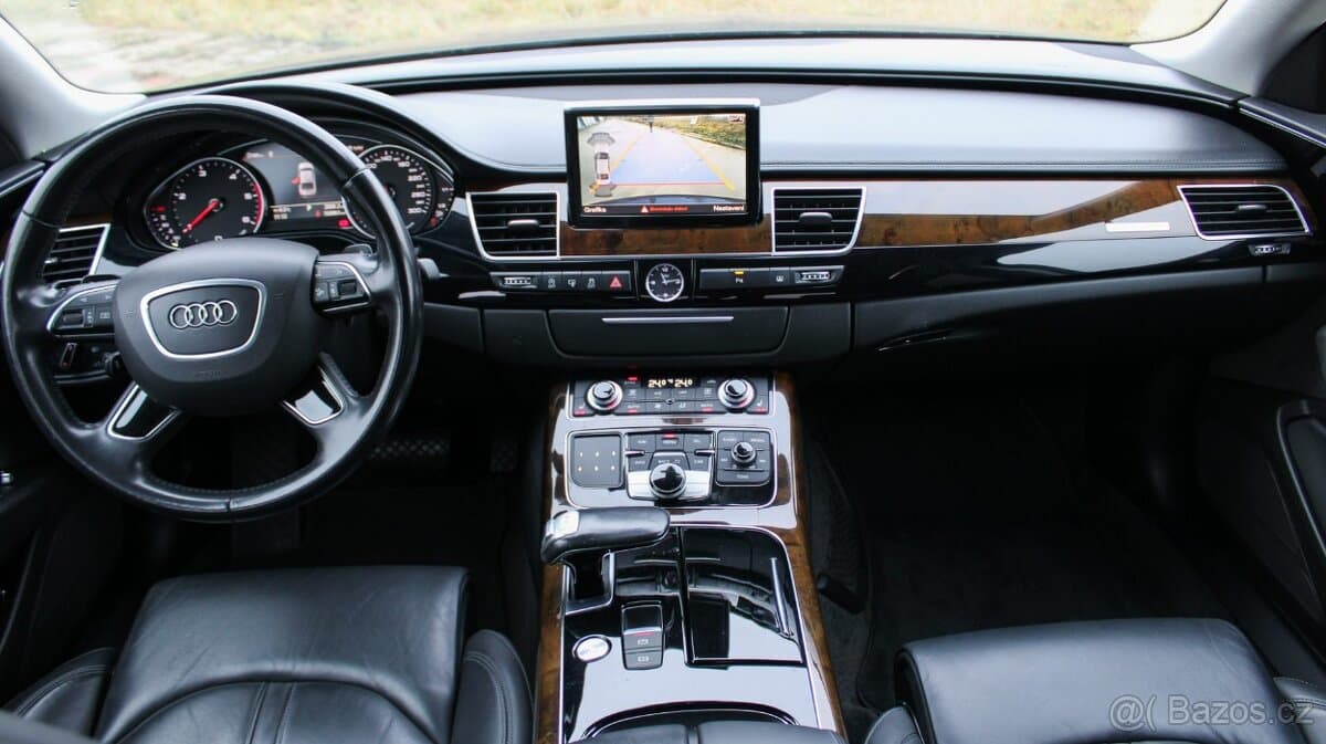 2016 Audi A8 - 16