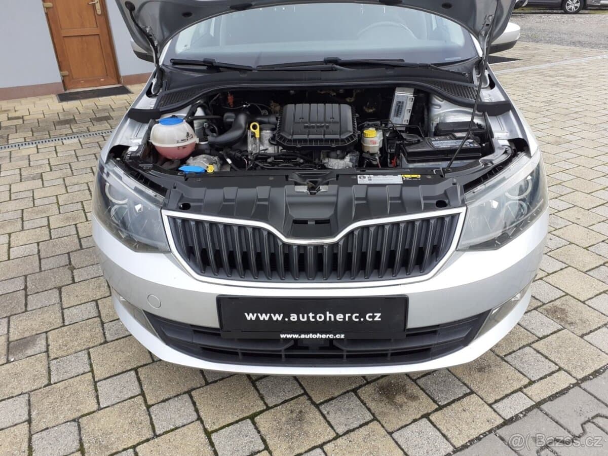 2017 Škoda FABIA - 16
