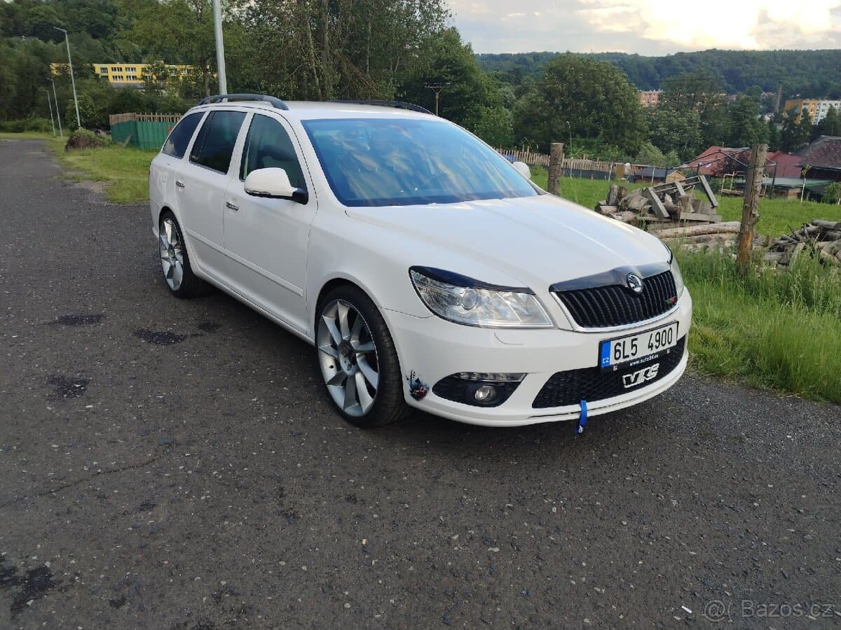 Škoda OCTAVIA - 16