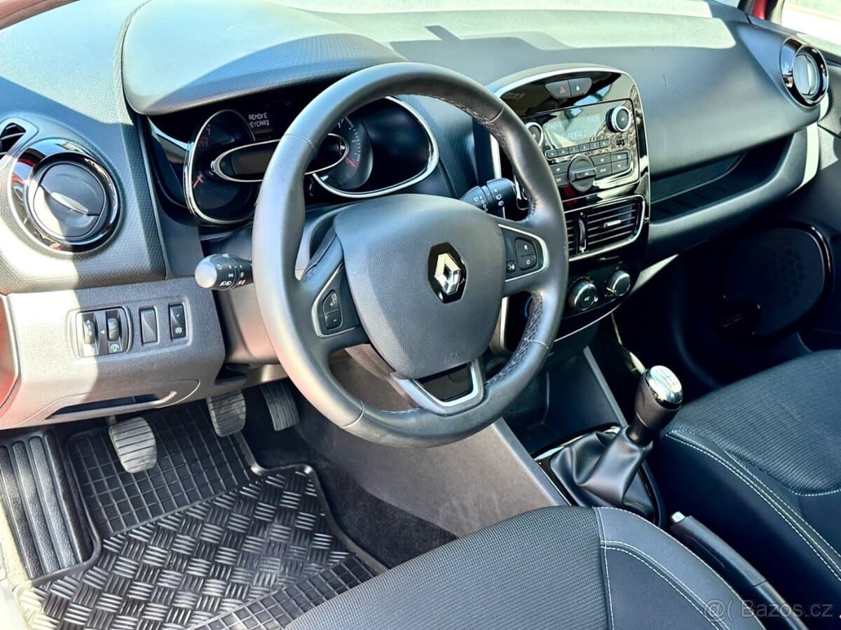 2019 Renault CLIO - 16