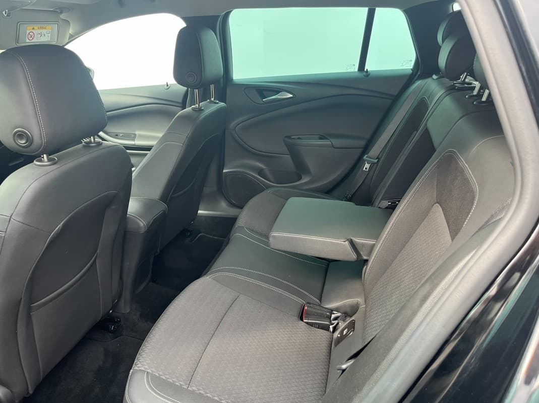 2019 Opel ASTRA - 16