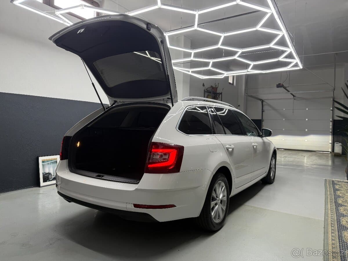 2018 Škoda OCTAVIA - 16