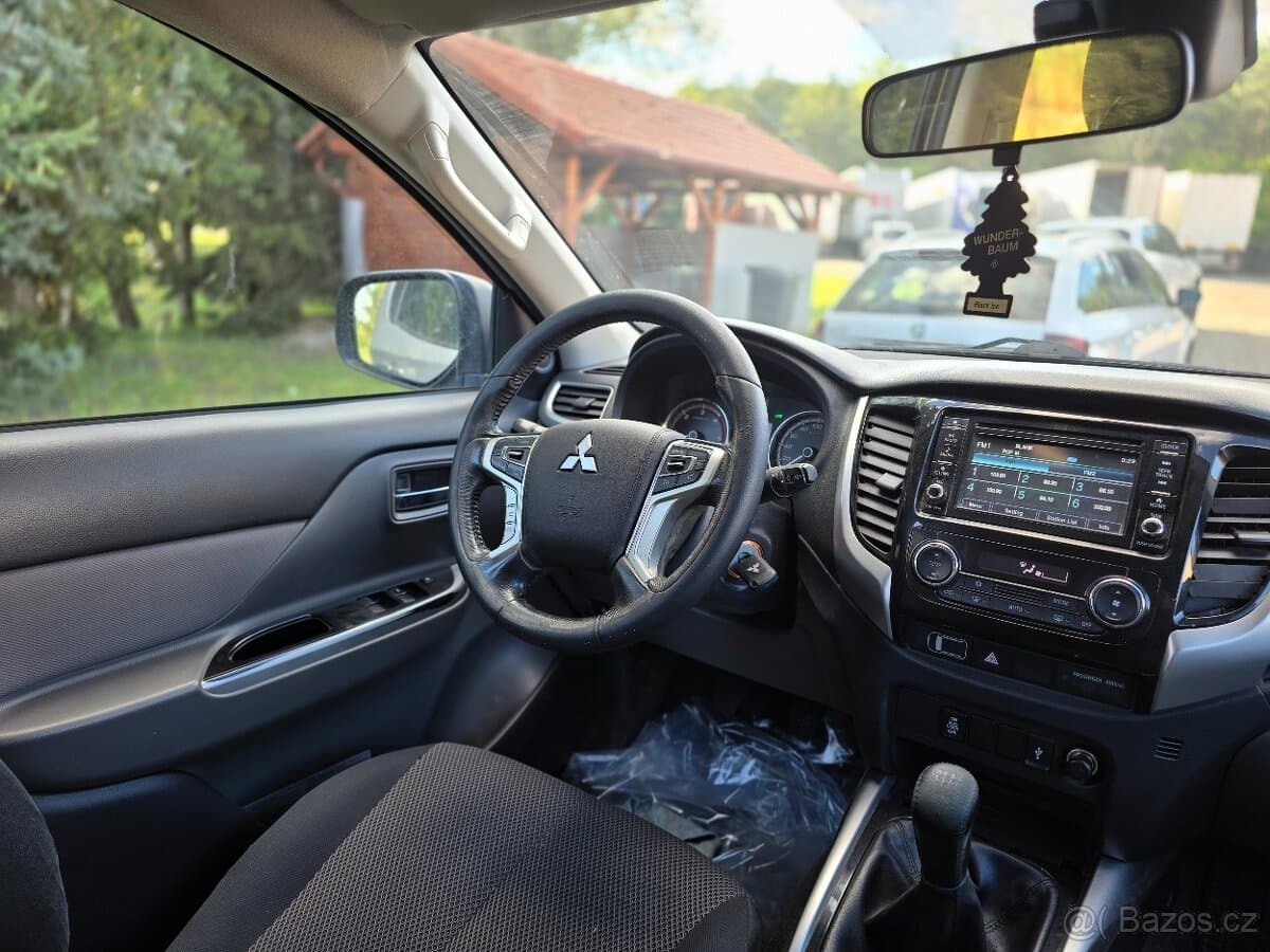 2019 Mitsubishi L200 - 16