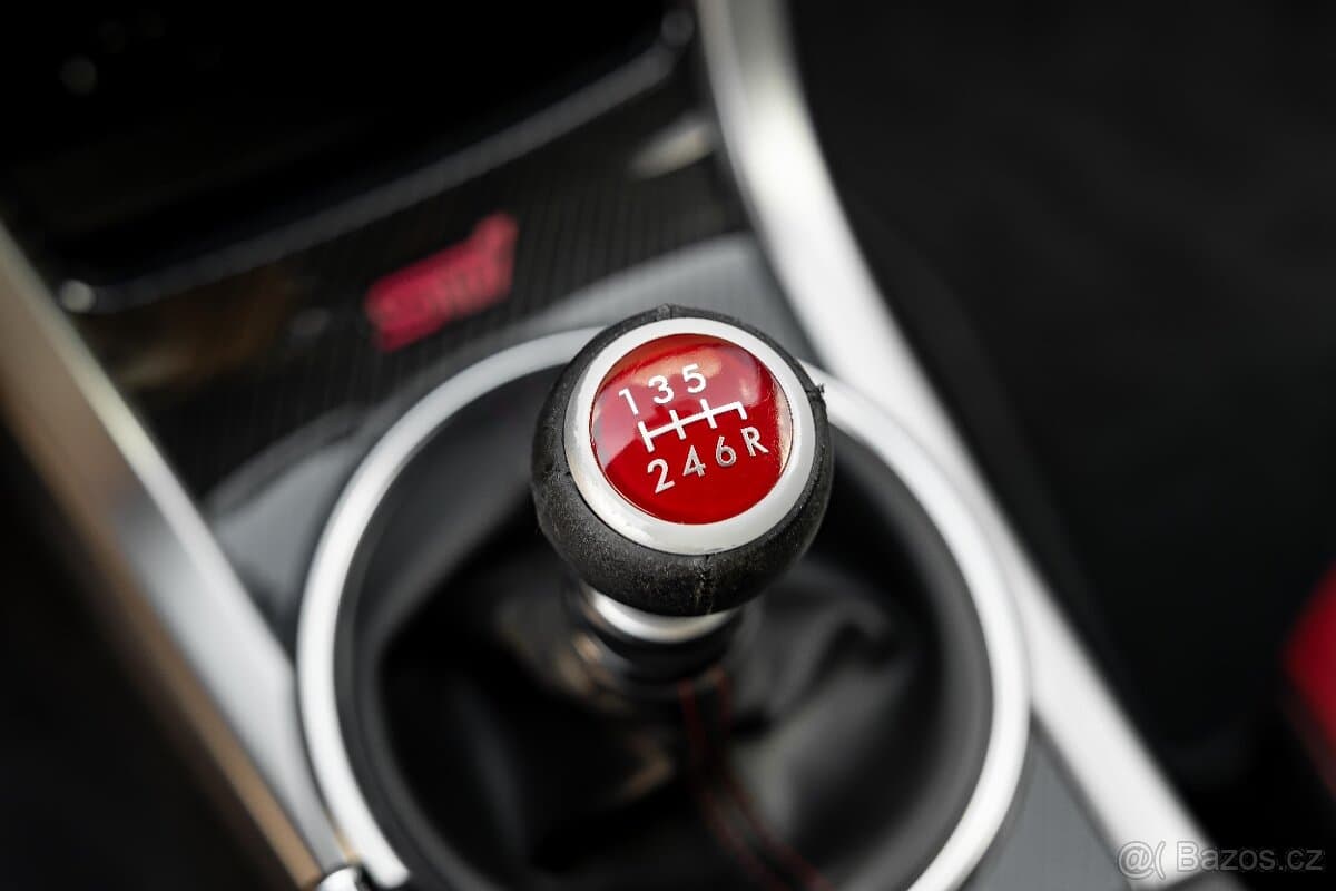2014 Subaru WRX - 16
