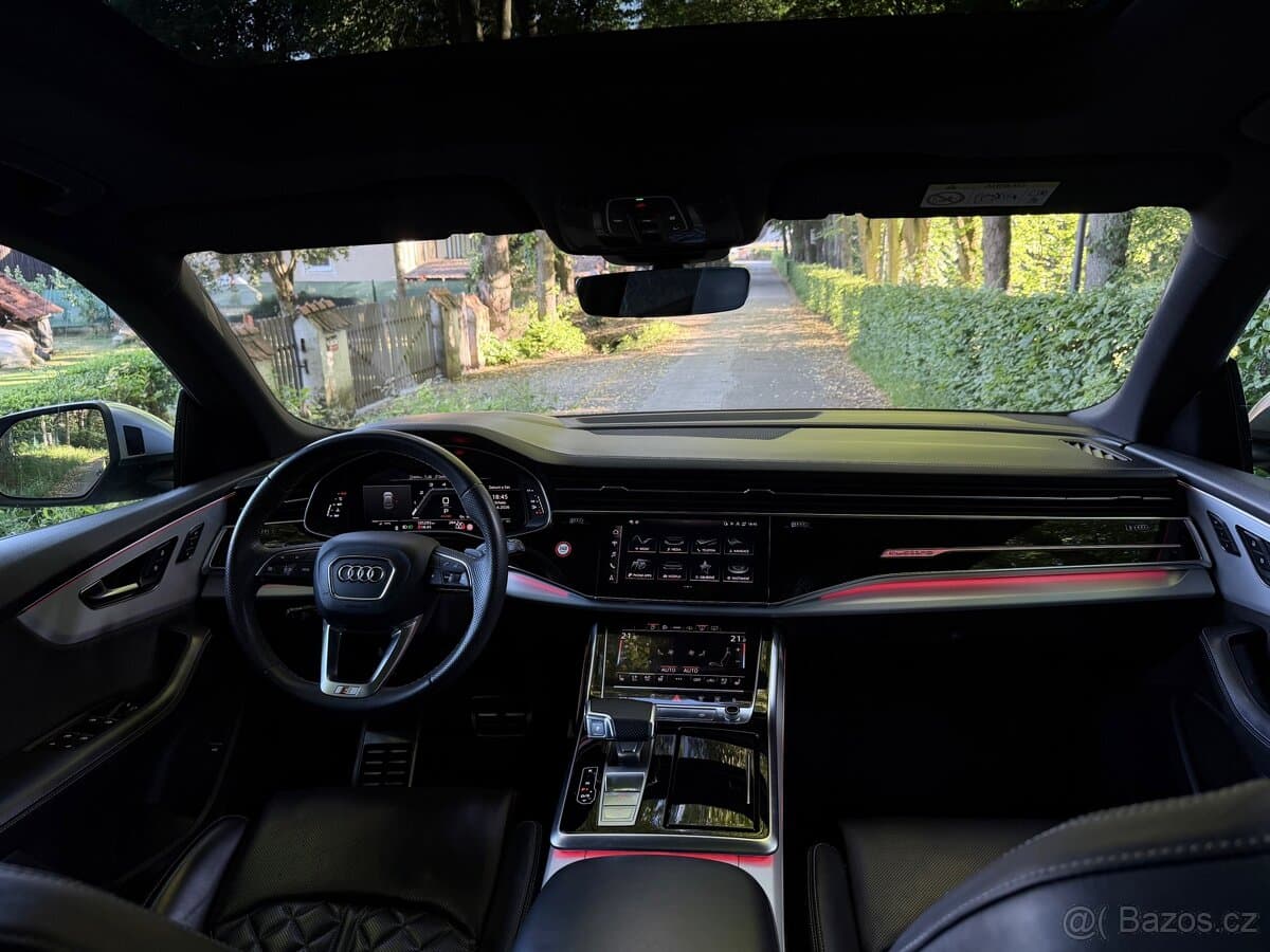 Audi SQ8 - 16