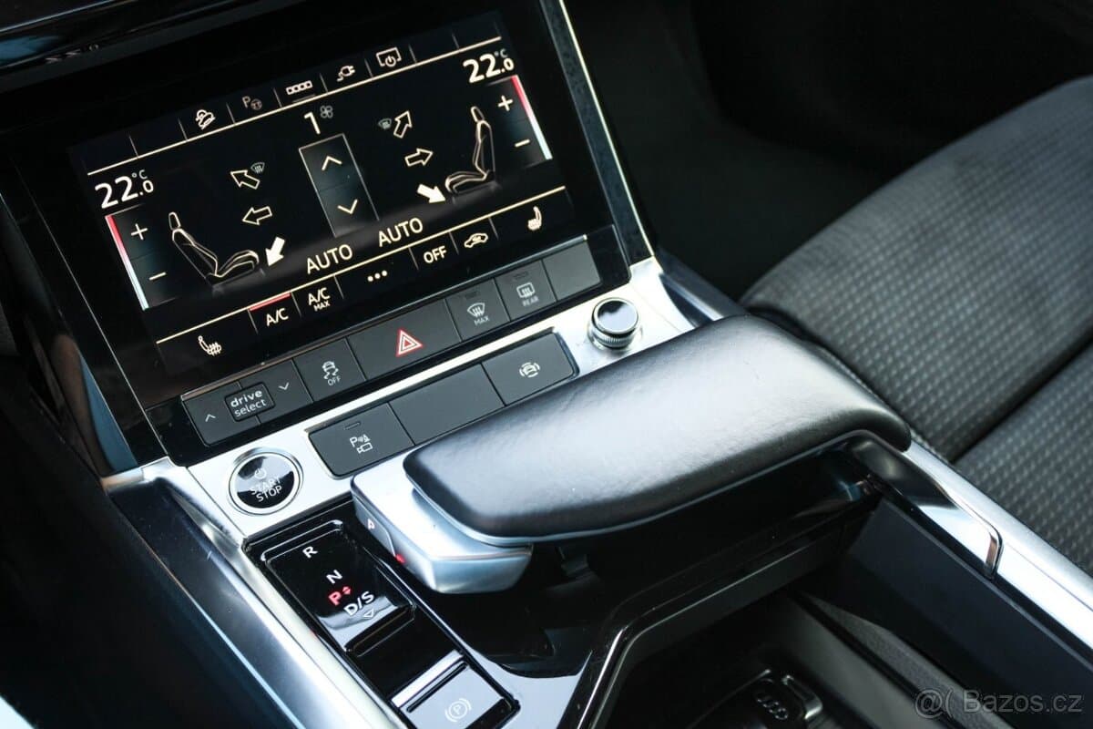 2022 Audi TT - 16