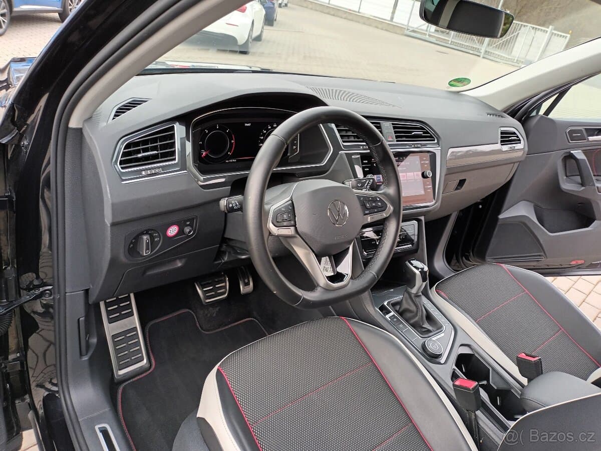 2022 Volkswagen TIGUAN - 16