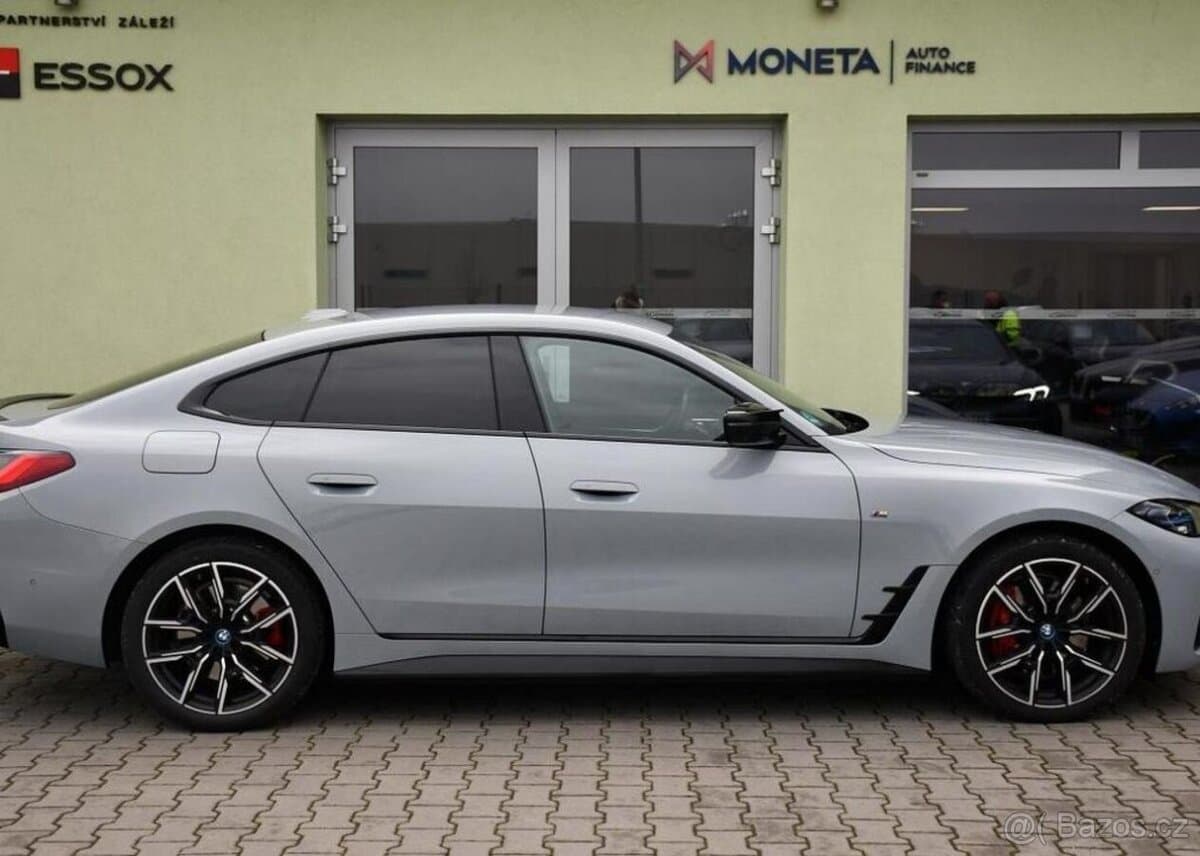 2023 BMW M5 - 16