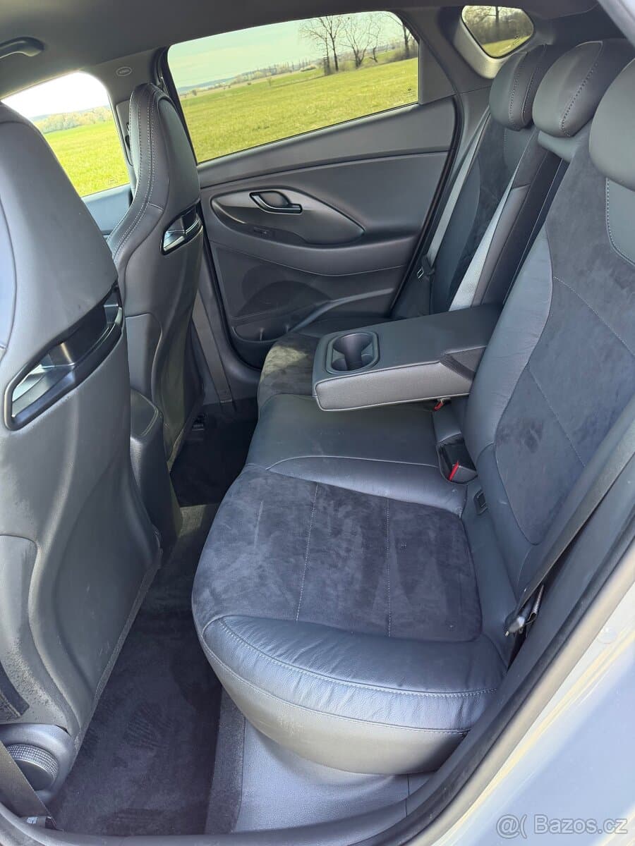 Hyundai i30 - 16