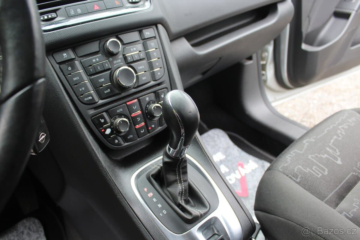 2014 Opel MERIVA - 16