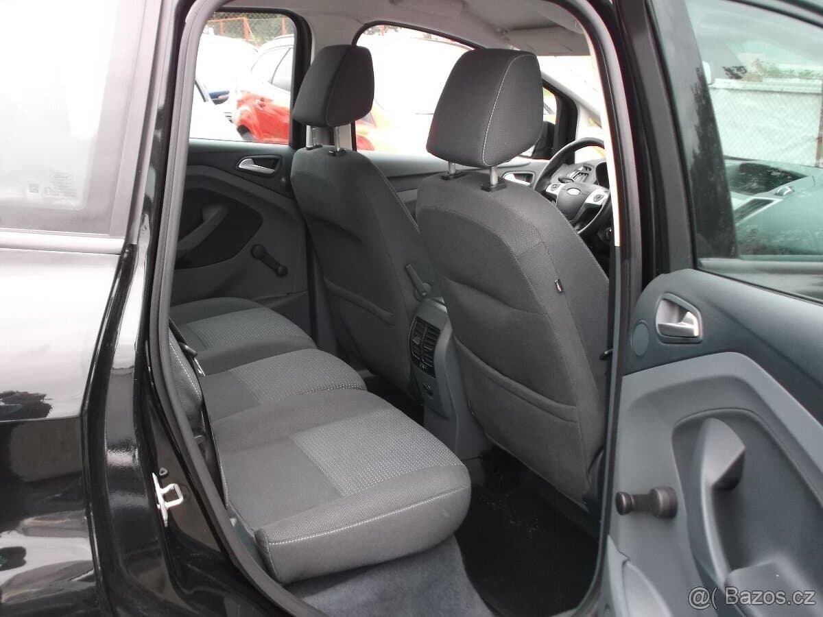 2015 Ford C-MAX - 16