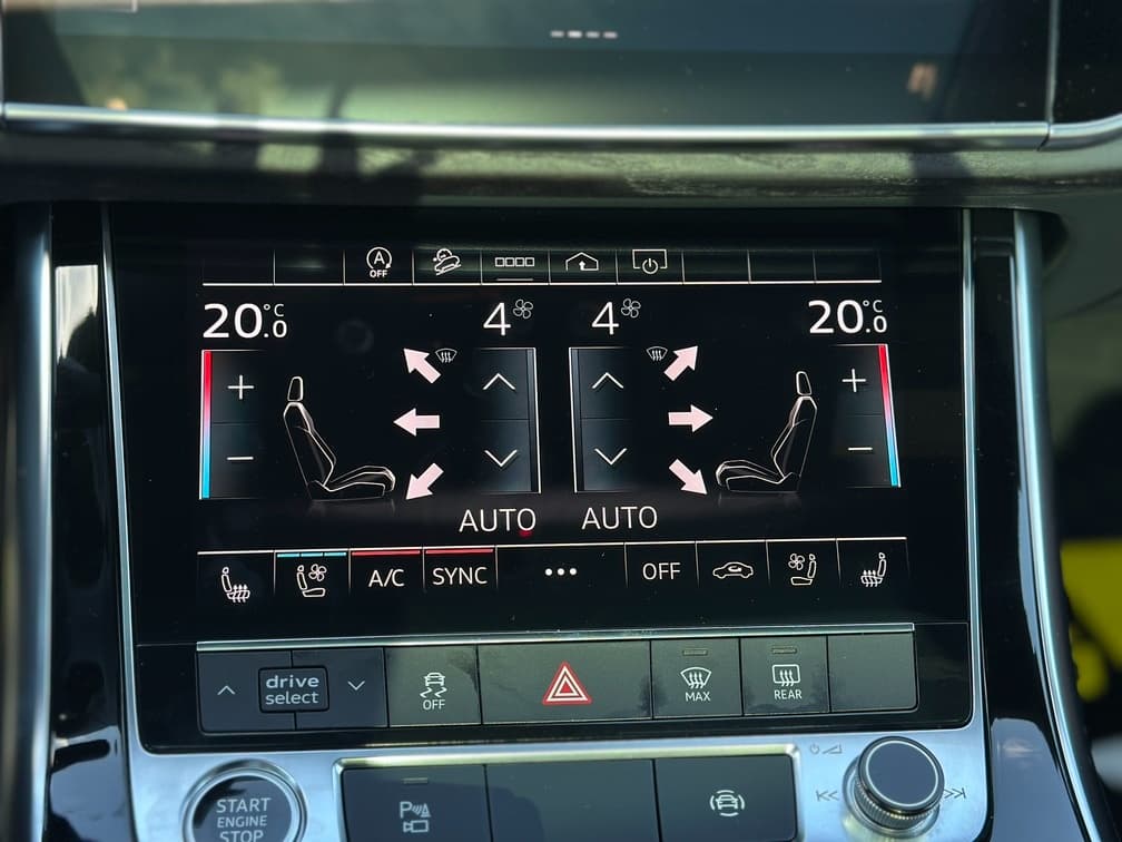 2023 Audi Q8 - 16