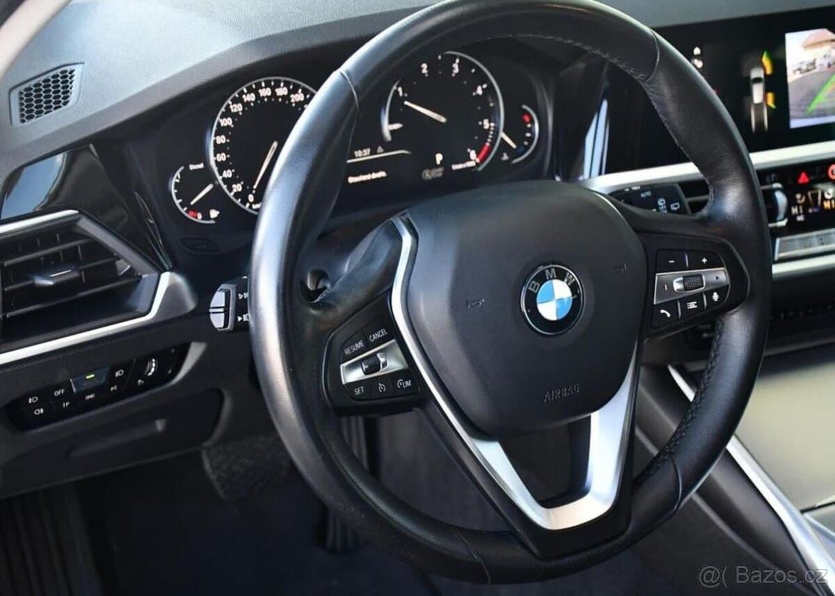 2020 BMW 3-SERIES - 16