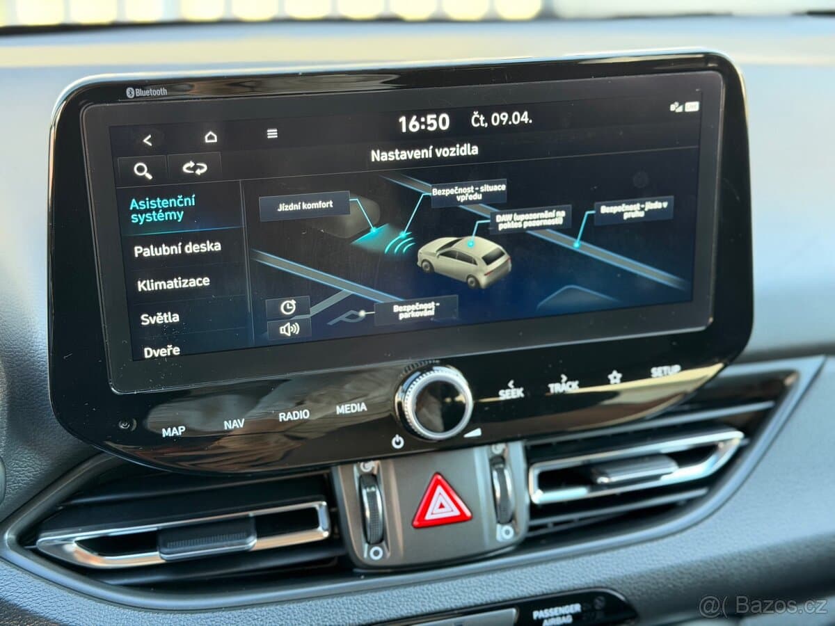 2021 Hyundai i30 - 16