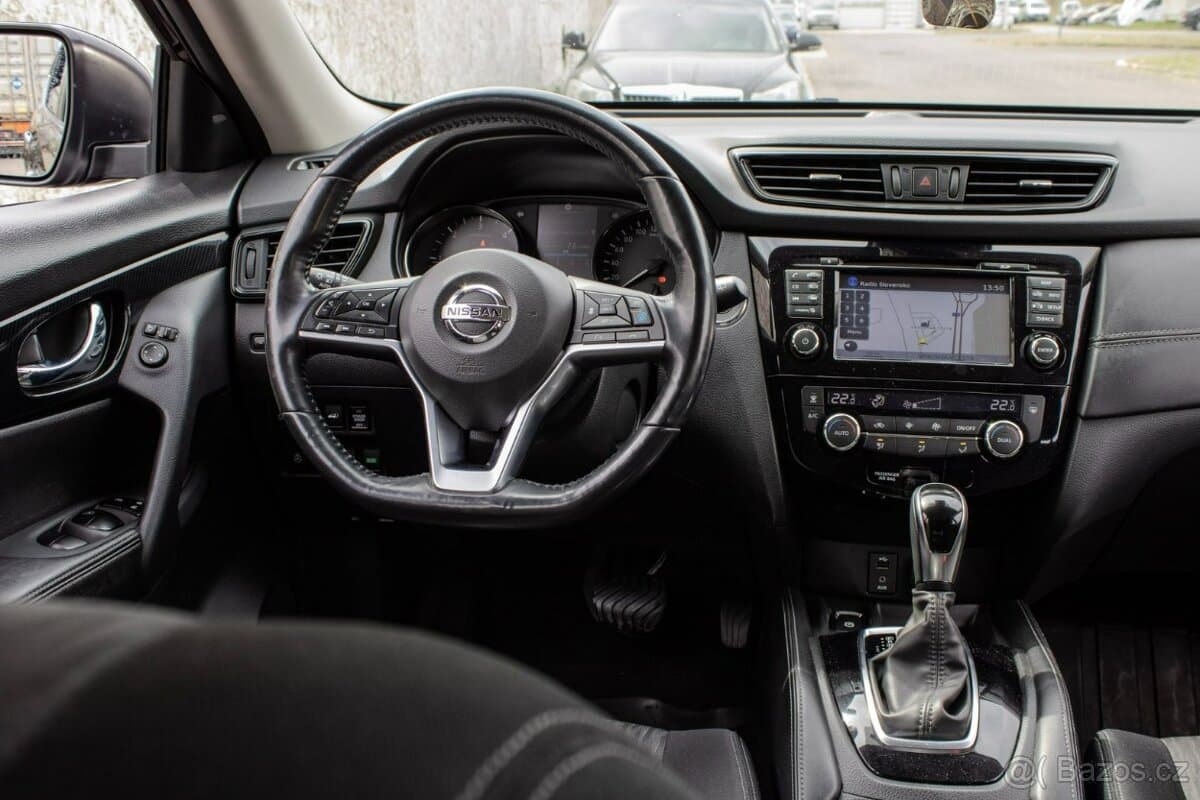 2020 Nissan X-TRAIL - 16