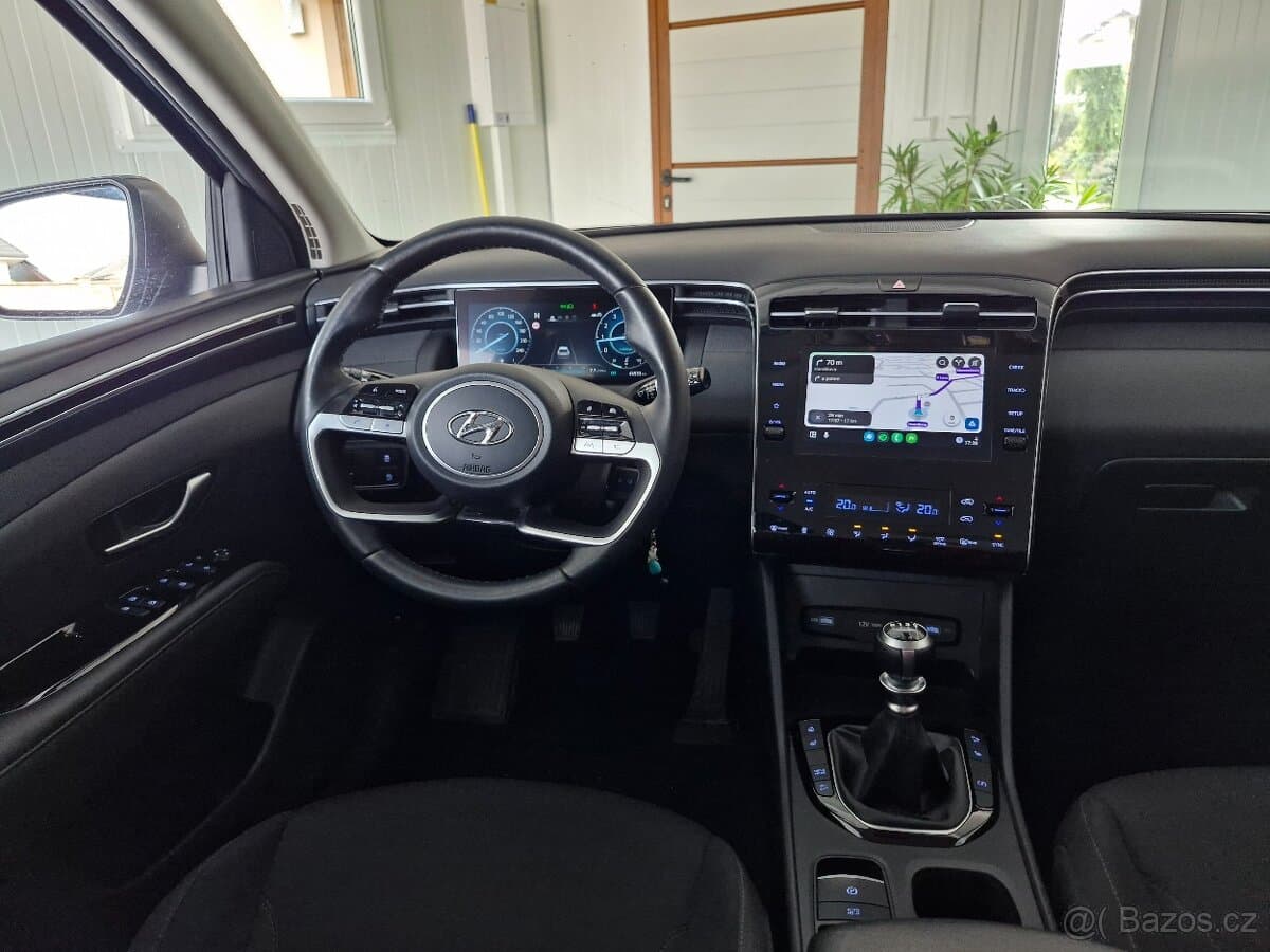 2022 Hyundai TUCSON - 16