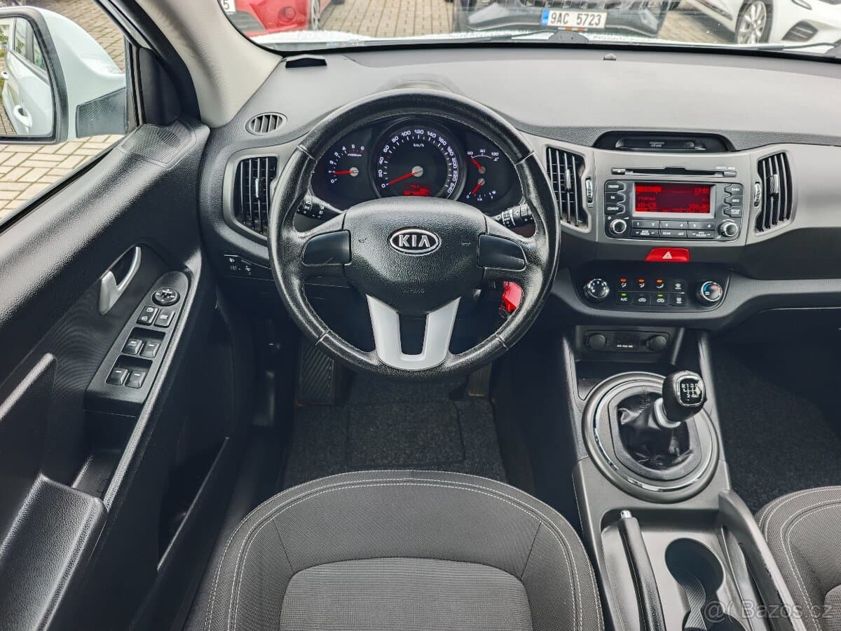 2011 Kia SPORTAGE - 16