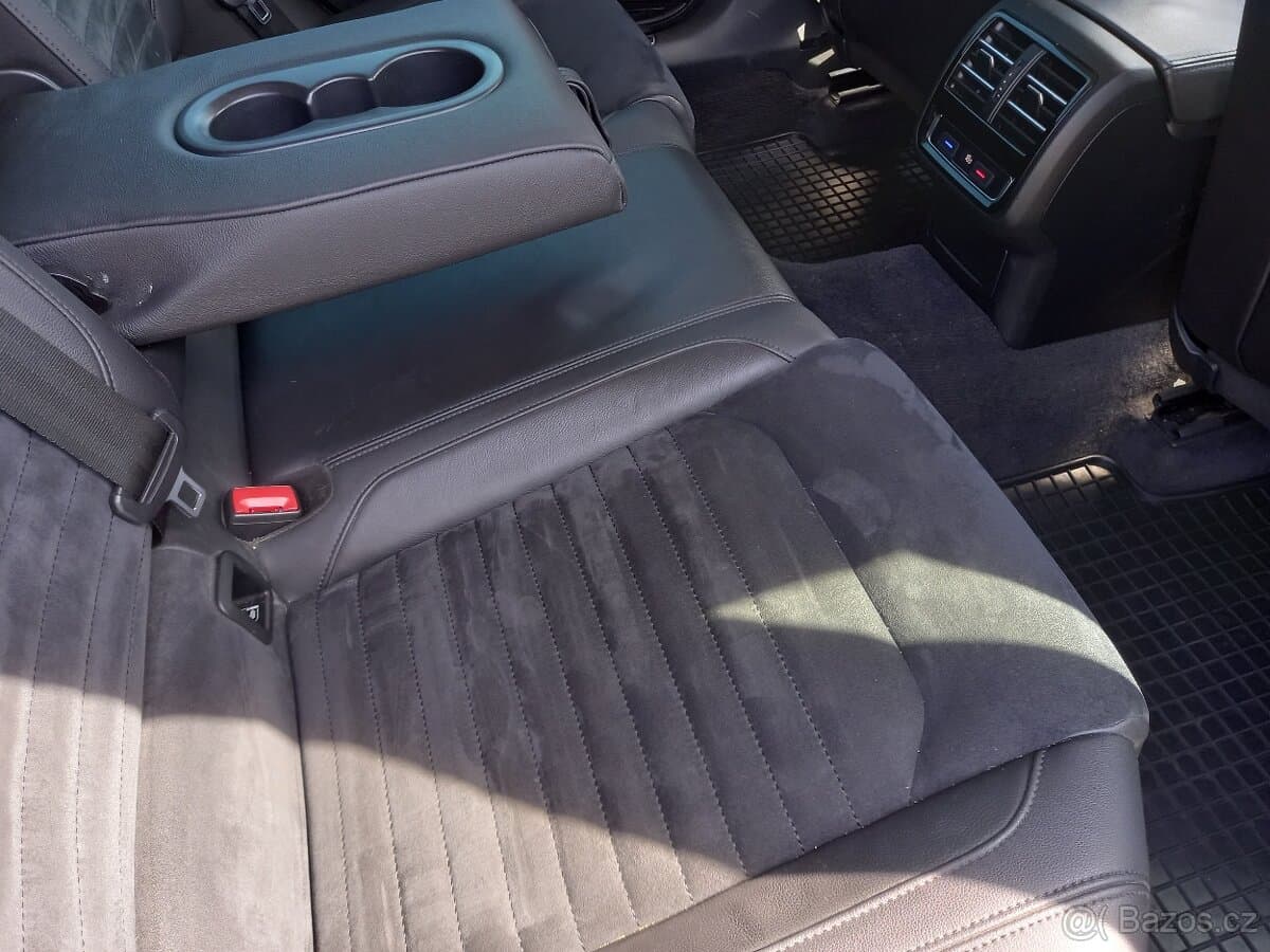 2015 Volkswagen PASSAT - 16