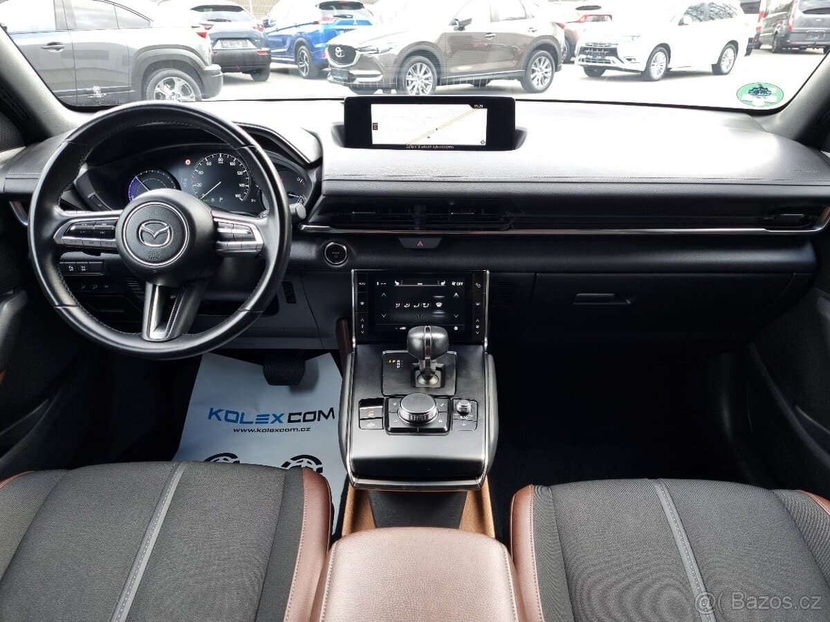 Mazda 3 - 16