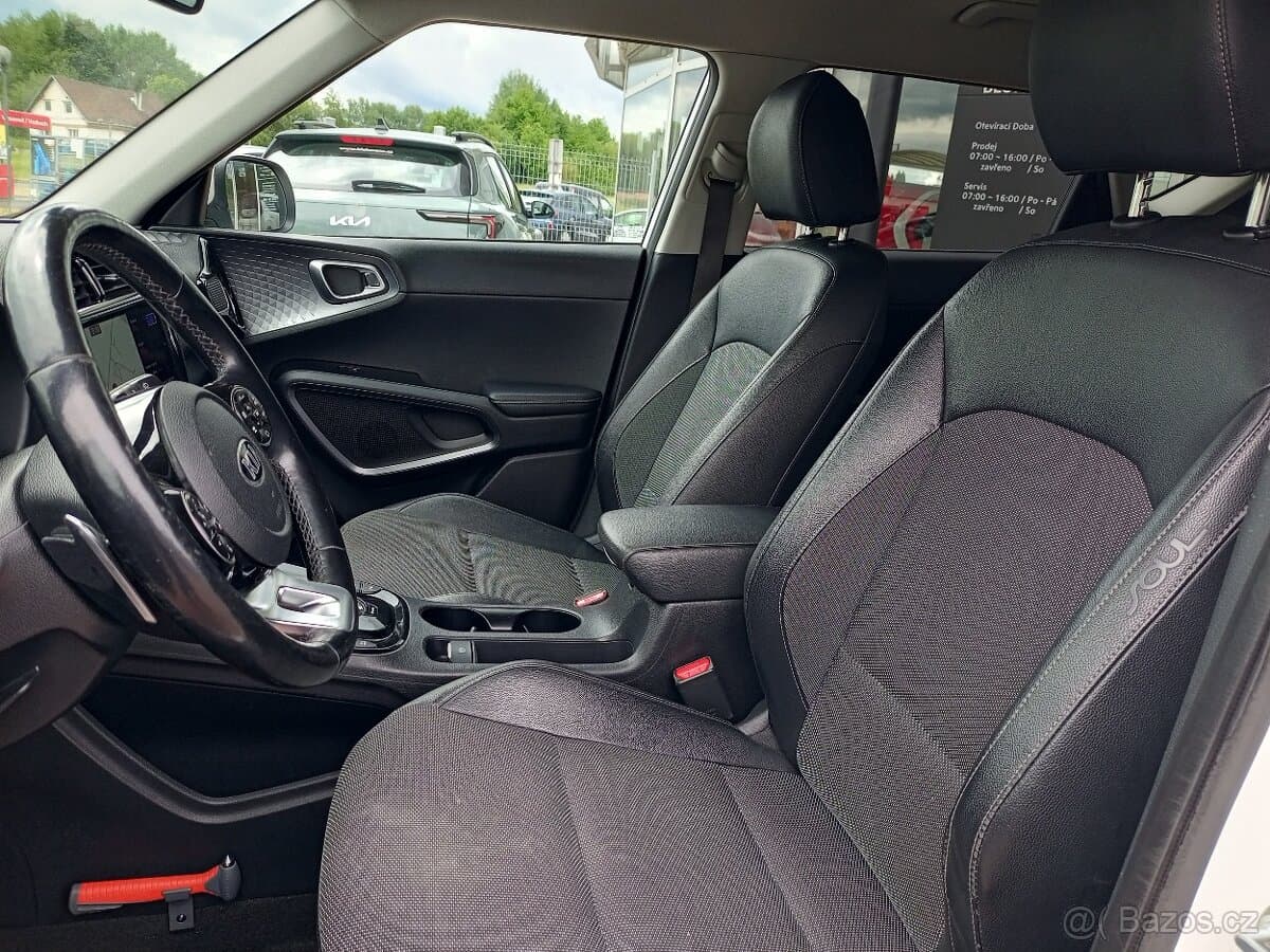 2020 Kia OSTATNÍ - 16