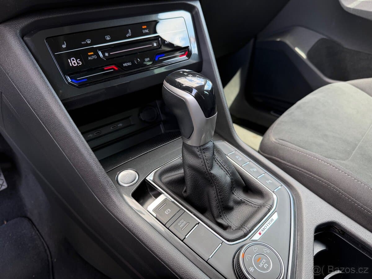 2022 Volkswagen TIGUAN - 16