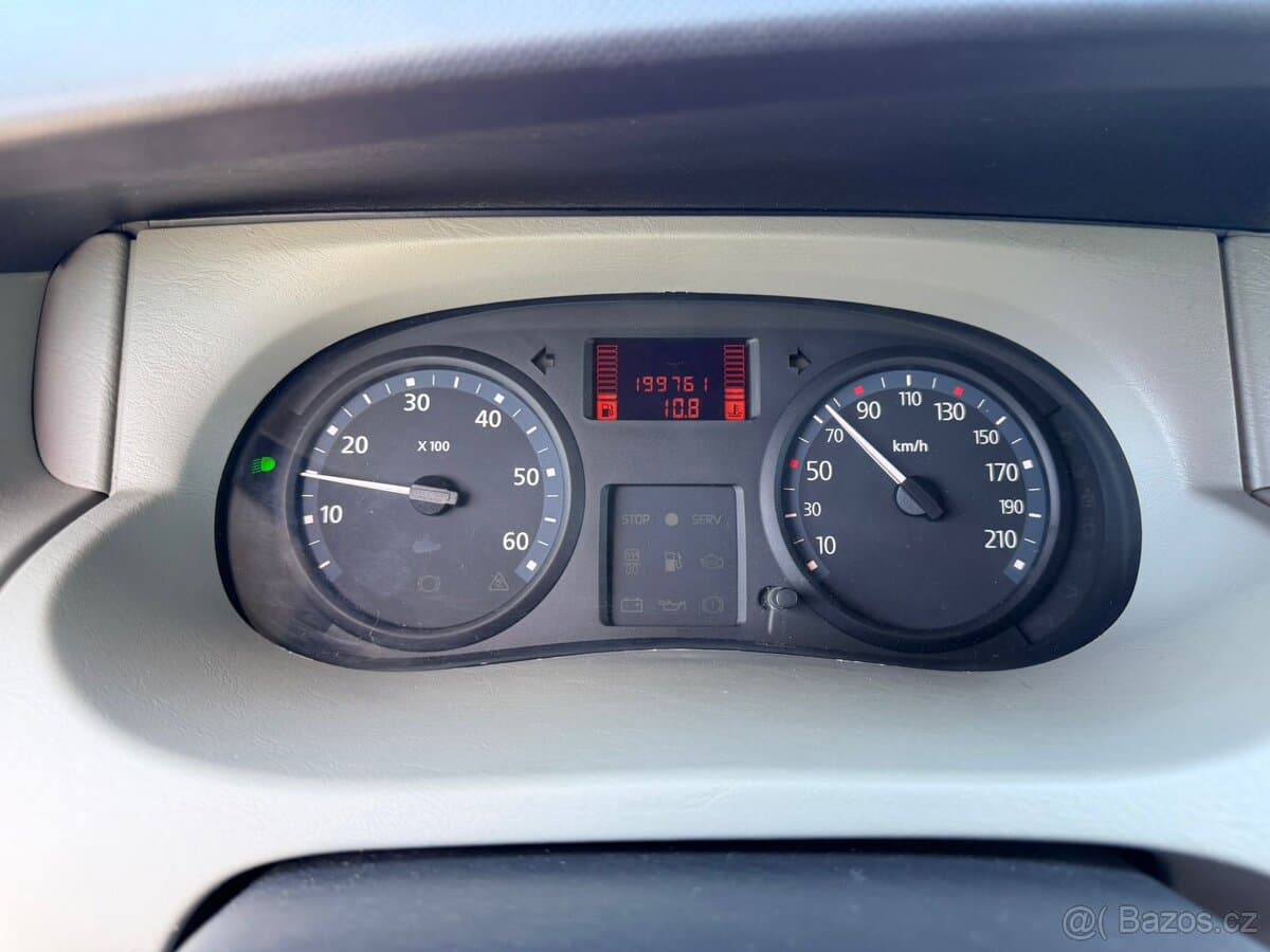 2010 Renault TRAFIC - 16