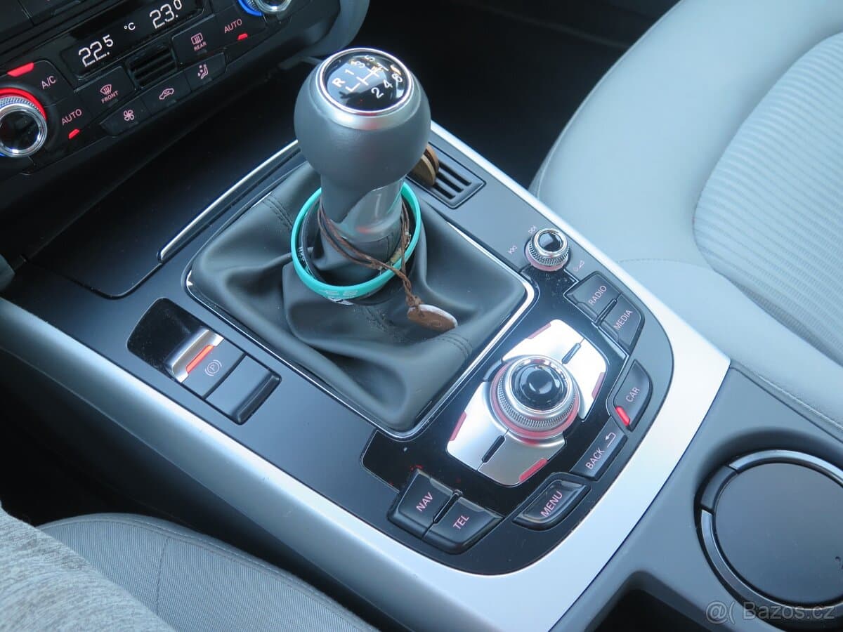 2015 Audi A4 - 16